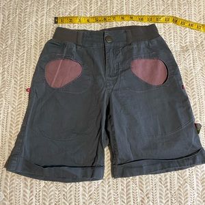 E9 climbing shorts / size small / 26” waist